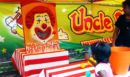 feed joker game rental fun fair kids party mouth toss game party game clown carnival-style activity booth feed joker game rental fun fair kids party mouth toss game party game clown carnival-style activity booth