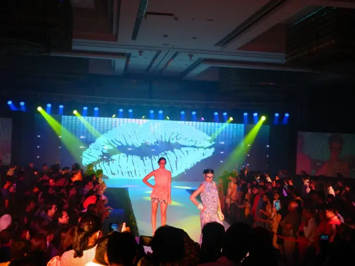 projector and screen rental parties event projection setup movie screening  kids events projector services birthday party large screen display celebrations